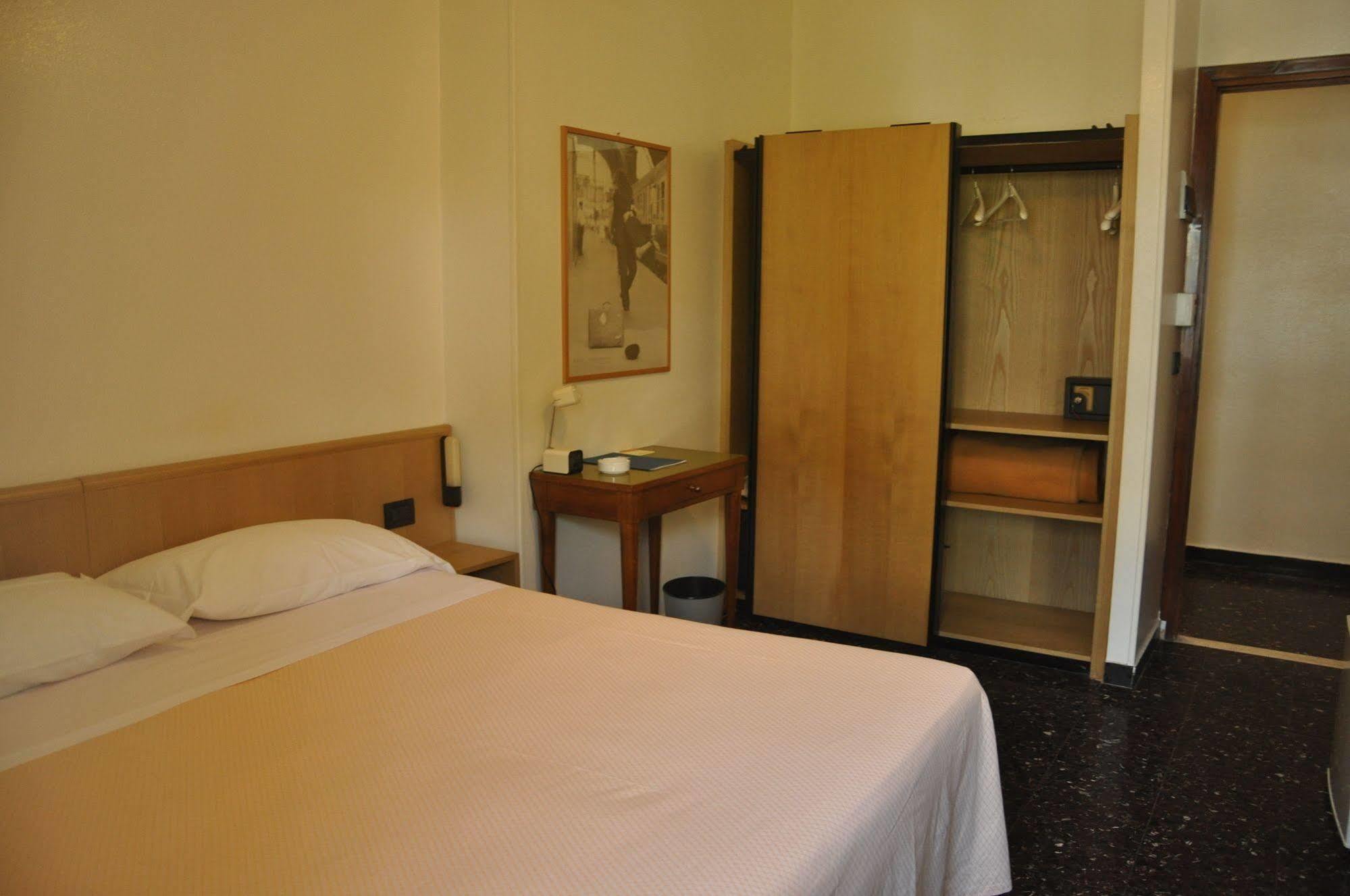 Hotel Firenze Ospedaletti Eksteriør billede